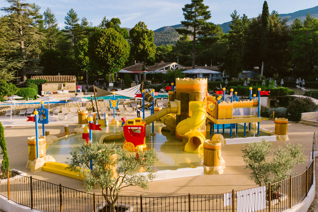 Naturiste Belezy, Camping Provence-Alpes-Cte d'Azur - 15