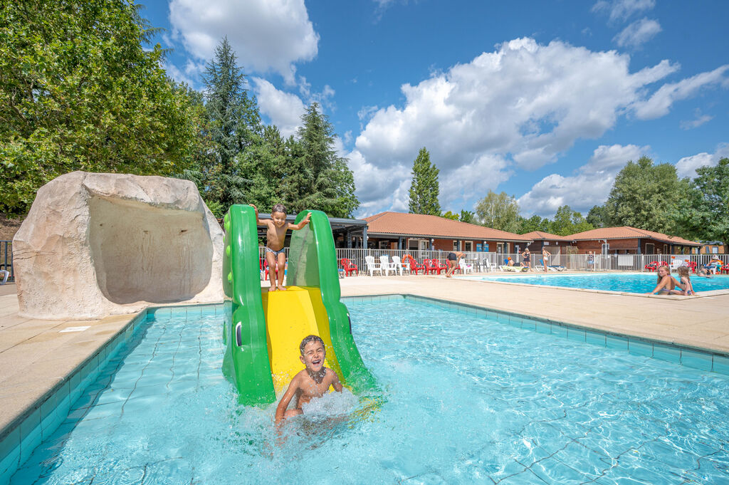 Les Portes du Beaujolais, Camping Rhone Alpes - 14