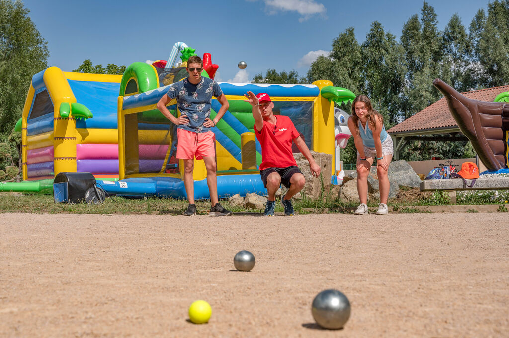 Les Portes du Beaujolais, Camping Rhone Alpes - 40